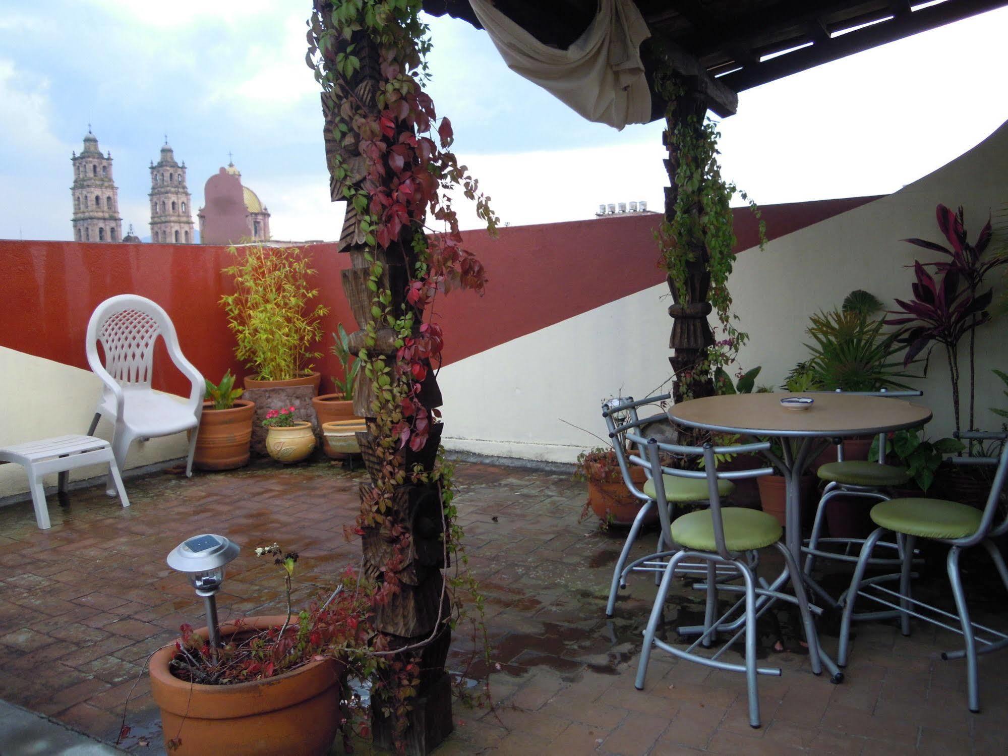 Hostal Casa Castillo Morelia Extérieur photo