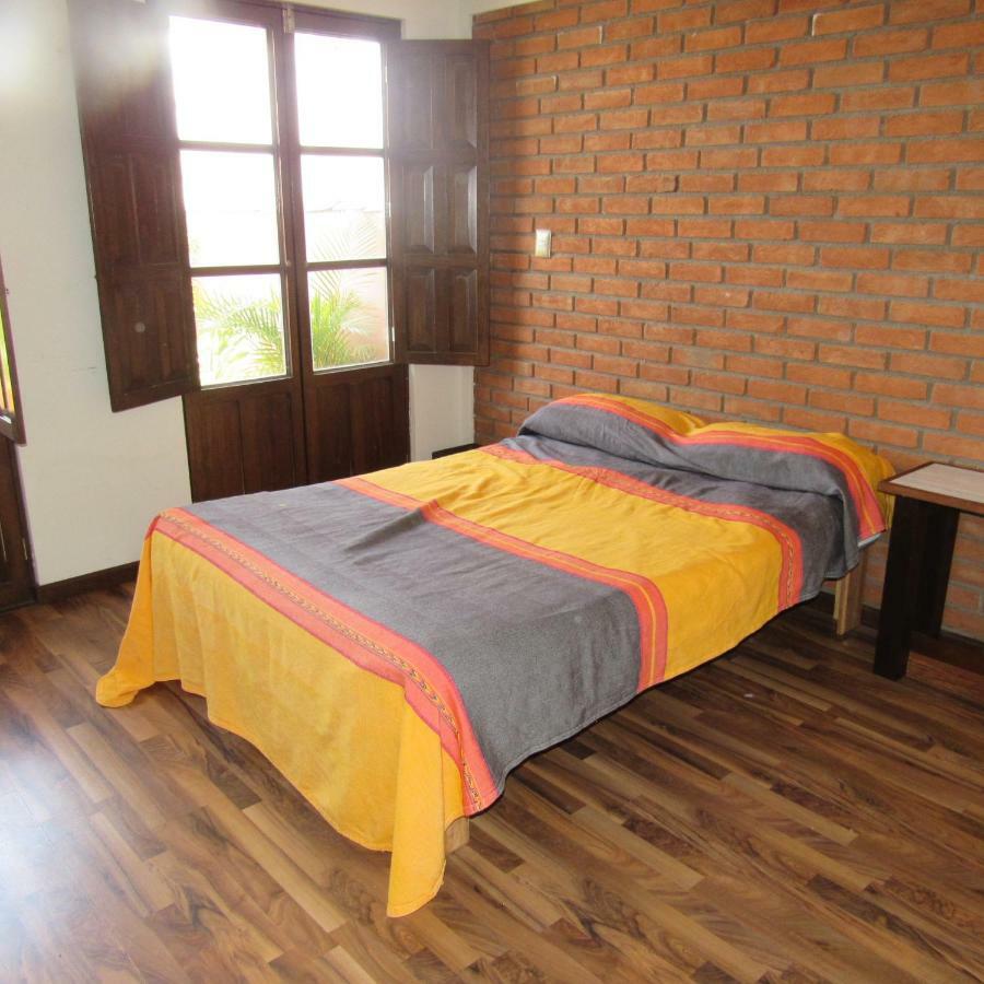Hostal Casa Castillo Morelia Extérieur photo