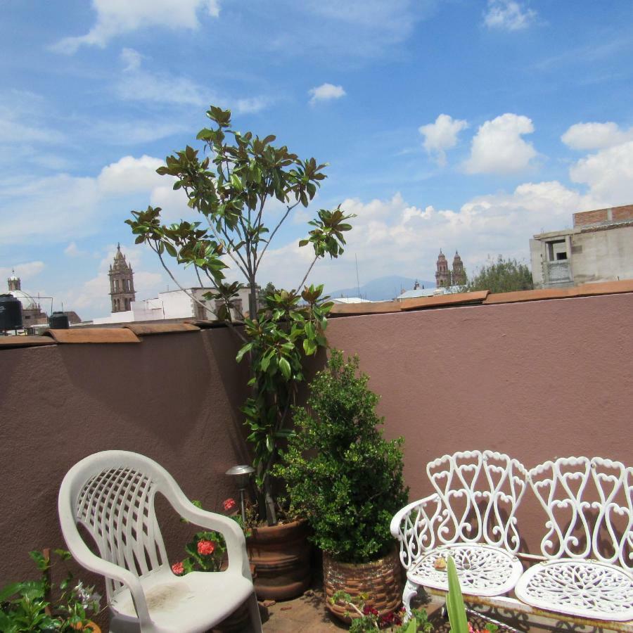 Hostal Casa Castillo Morelia Extérieur photo