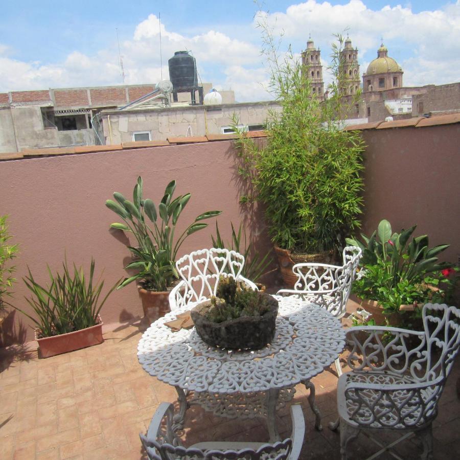 Hostal Casa Castillo Morelia Extérieur photo
